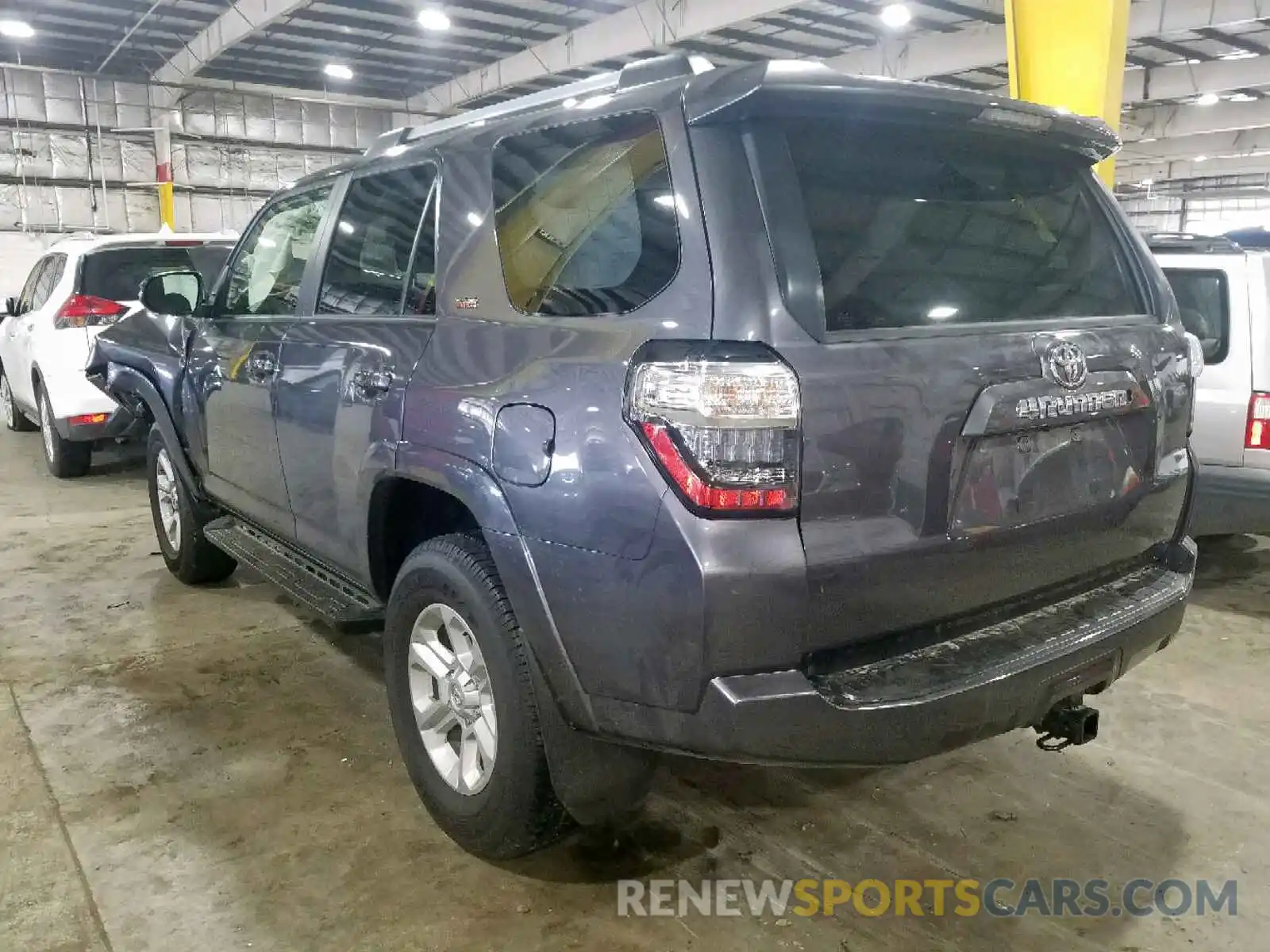 3 Фотография поврежденного автомобиля JTEBU5JR2K5692786 TOYOTA 4RUNNER SR 2019