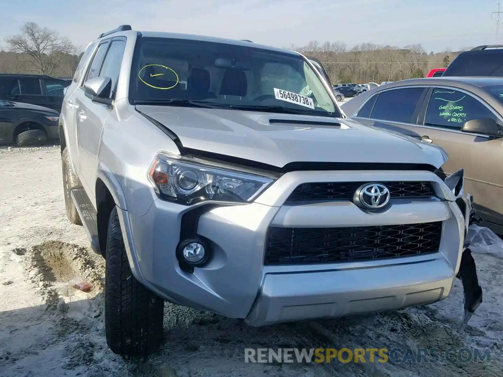 1 Фотография поврежденного автомобиля JTEBU5JR3K5622827 TOYOTA 4RUNNER SR 2019