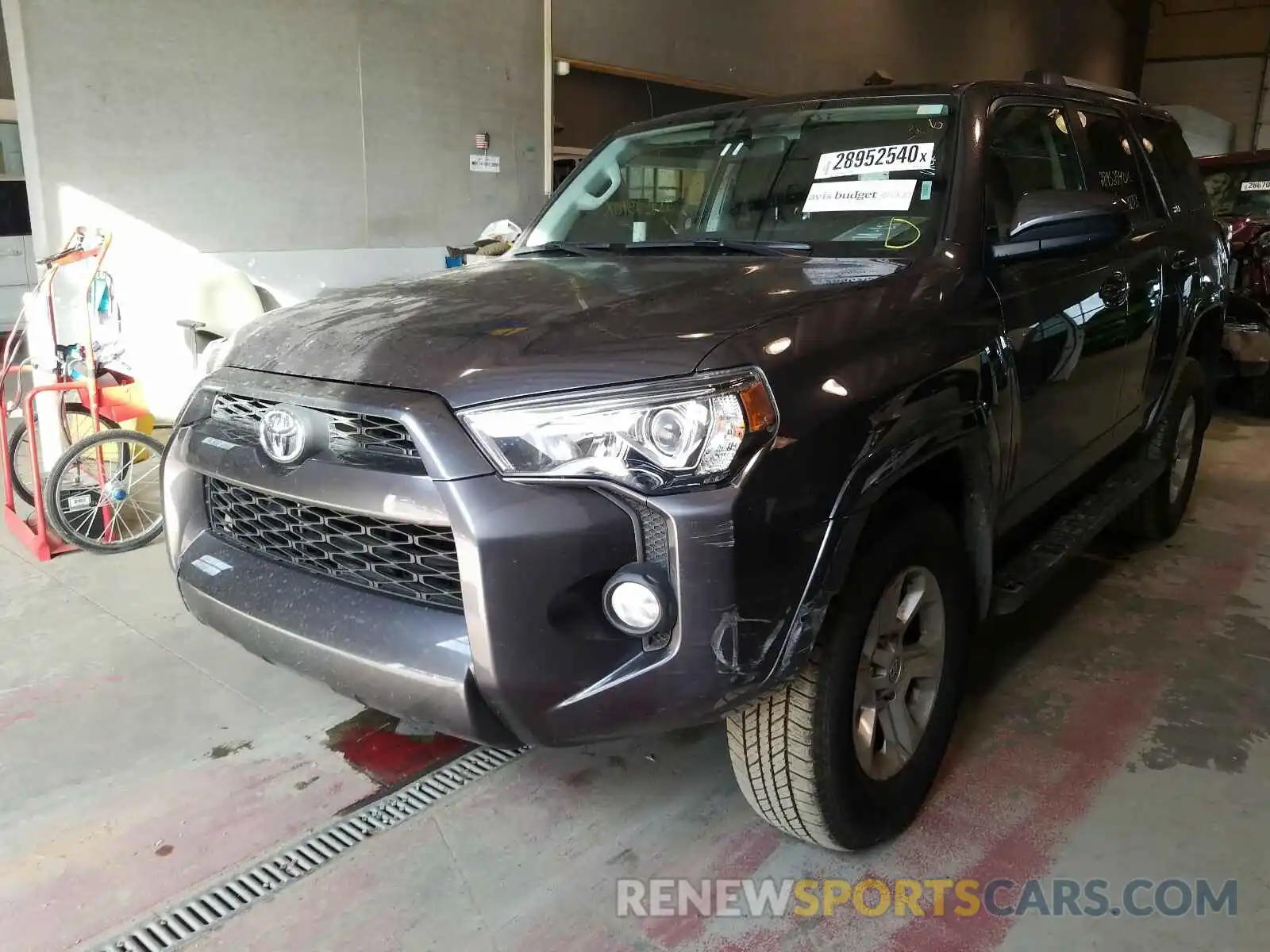 2 Photograph of a damaged car JTEBU5JR3K5657366 TOYOTA 4RUNNER SR 2019