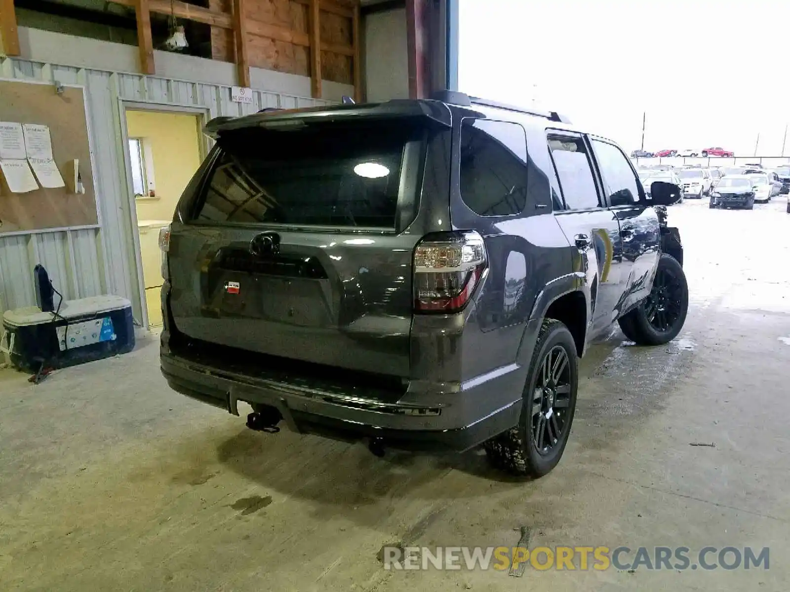 4 Фотография поврежденного автомобиля JTEBU5JR3K5705593 TOYOTA 4RUNNER SR 2019