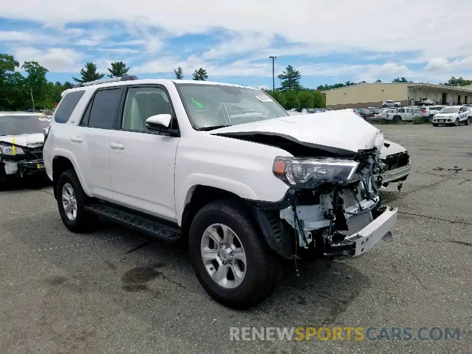 1 Photograph of a damaged car JTEBU5JR4K5652368 TOYOTA 4RUNNER SR 2019