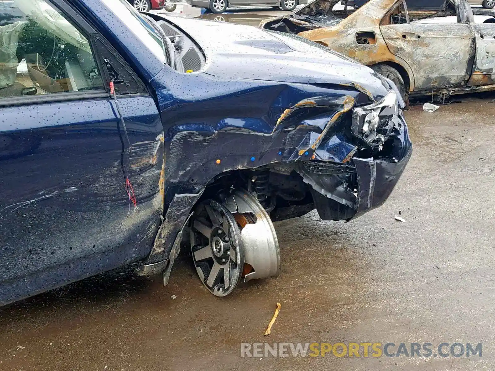 9 Photograph of a damaged car JTEBU5JR4K5675214 TOYOTA 4RUNNER SR 2019