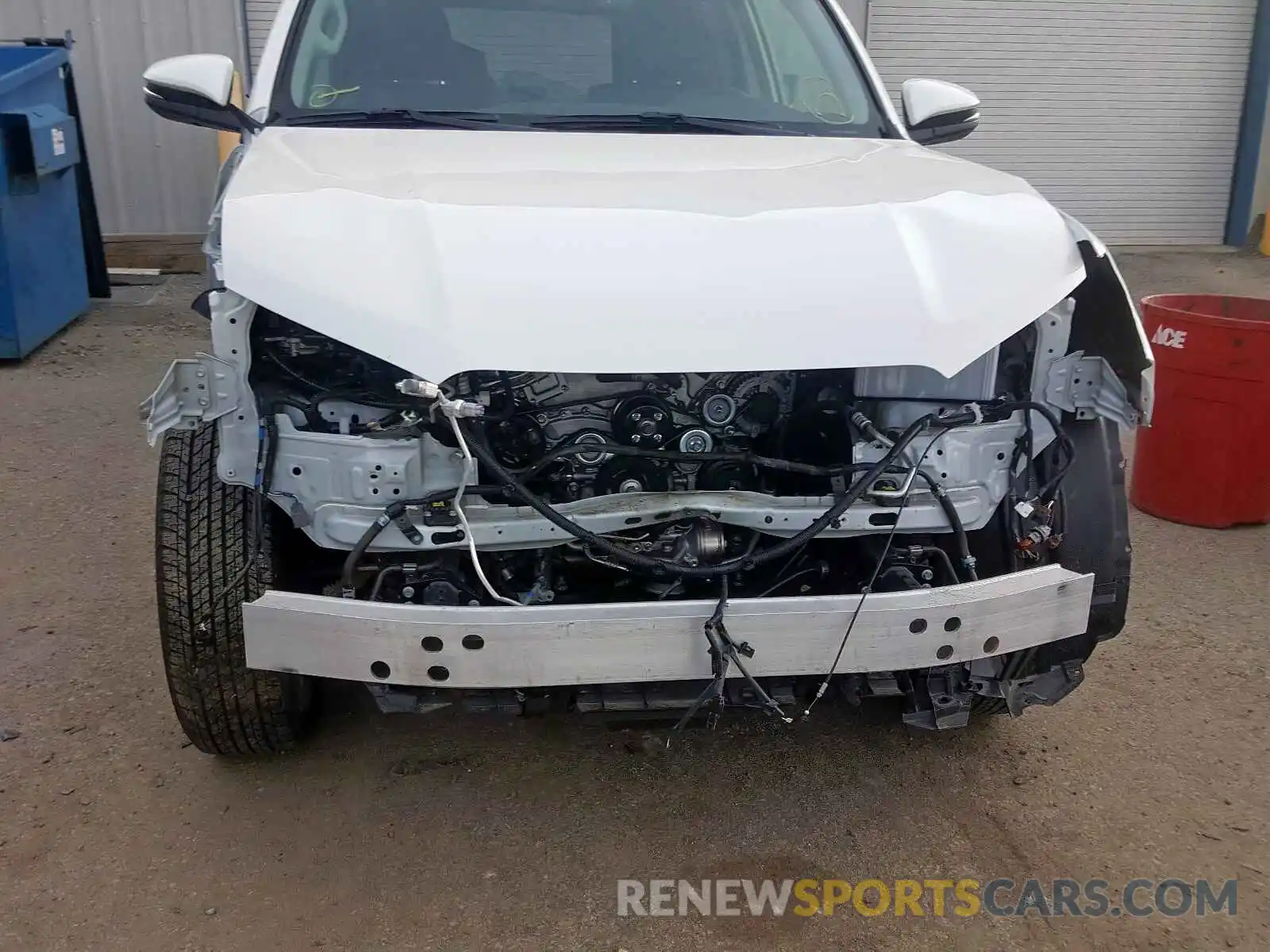 9 Photograph of a damaged car JTEBU5JR6K5683928 TOYOTA 4RUNNER SR 2019