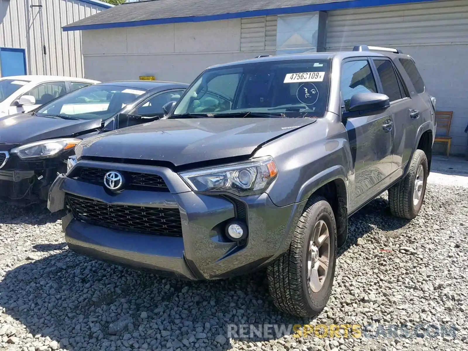 2 Photograph of a damaged car JTEBU5JR7K5672999 TOYOTA 4RUNNER SR 2019