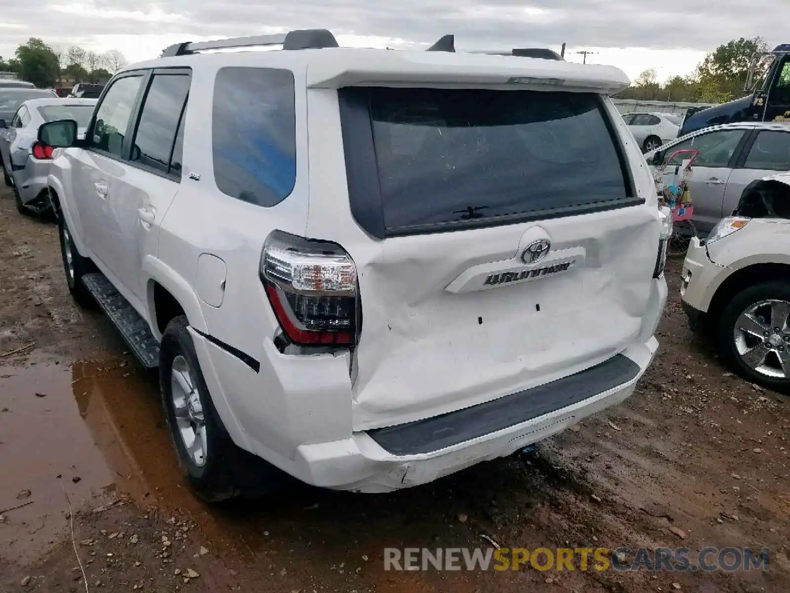 3 Photograph of a damaged car JTEBU5JR7K5684117 TOYOTA 4RUNNER SR 2019