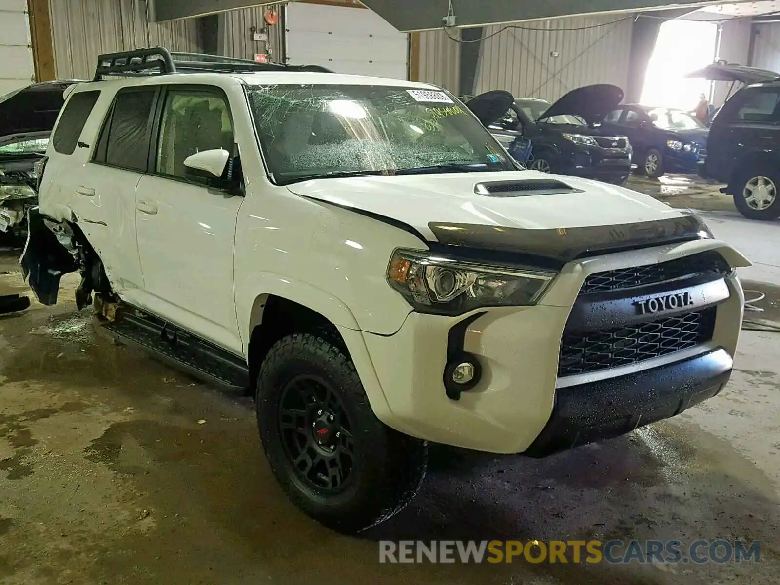 1 Photograph of a damaged car JTEBU5JR7K5720078 TOYOTA 4RUNNER SR 2019