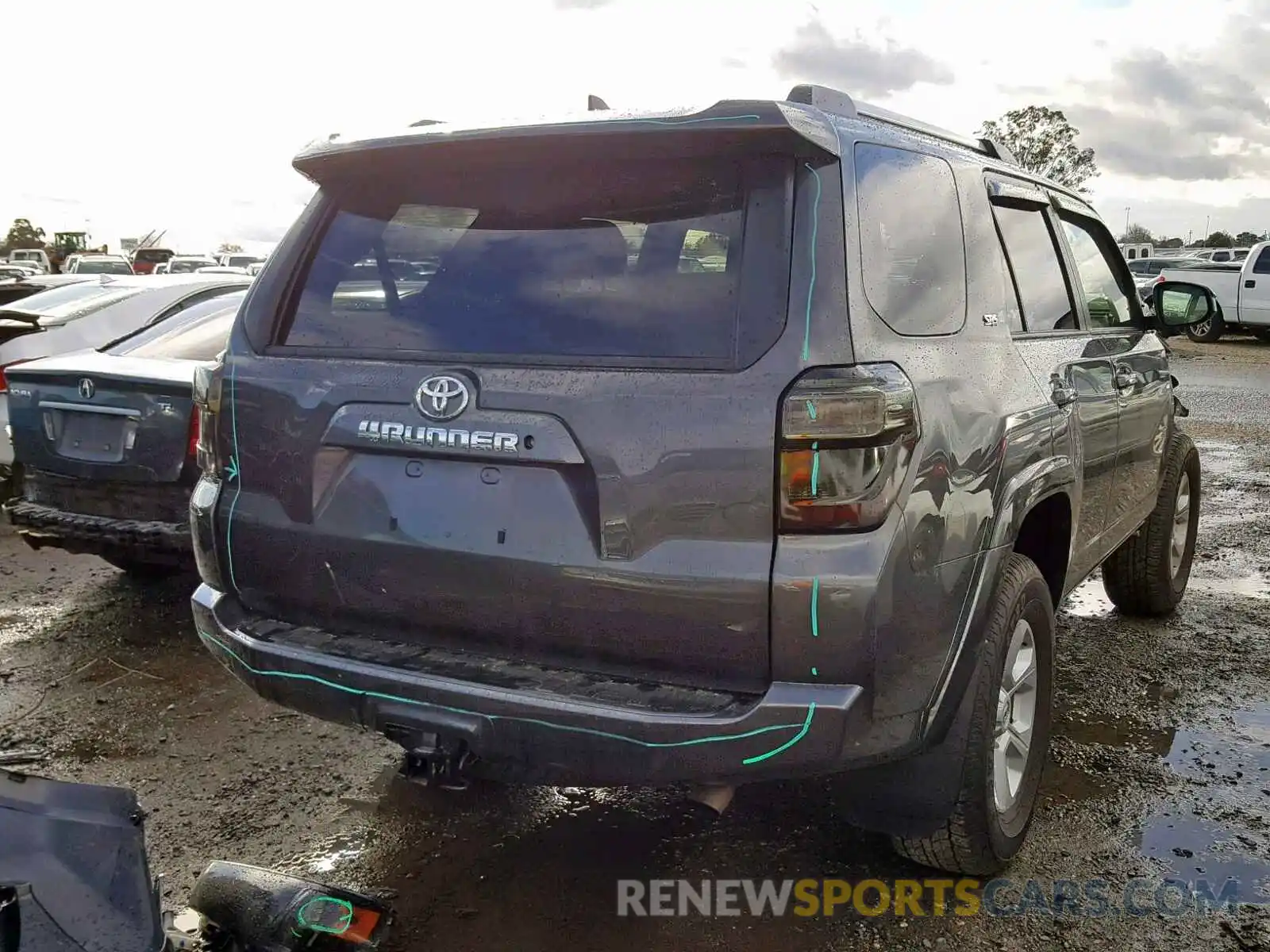 4 Фотография поврежденного автомобиля JTEBU5JR8K5621477 TOYOTA 4RUNNER SR 2019