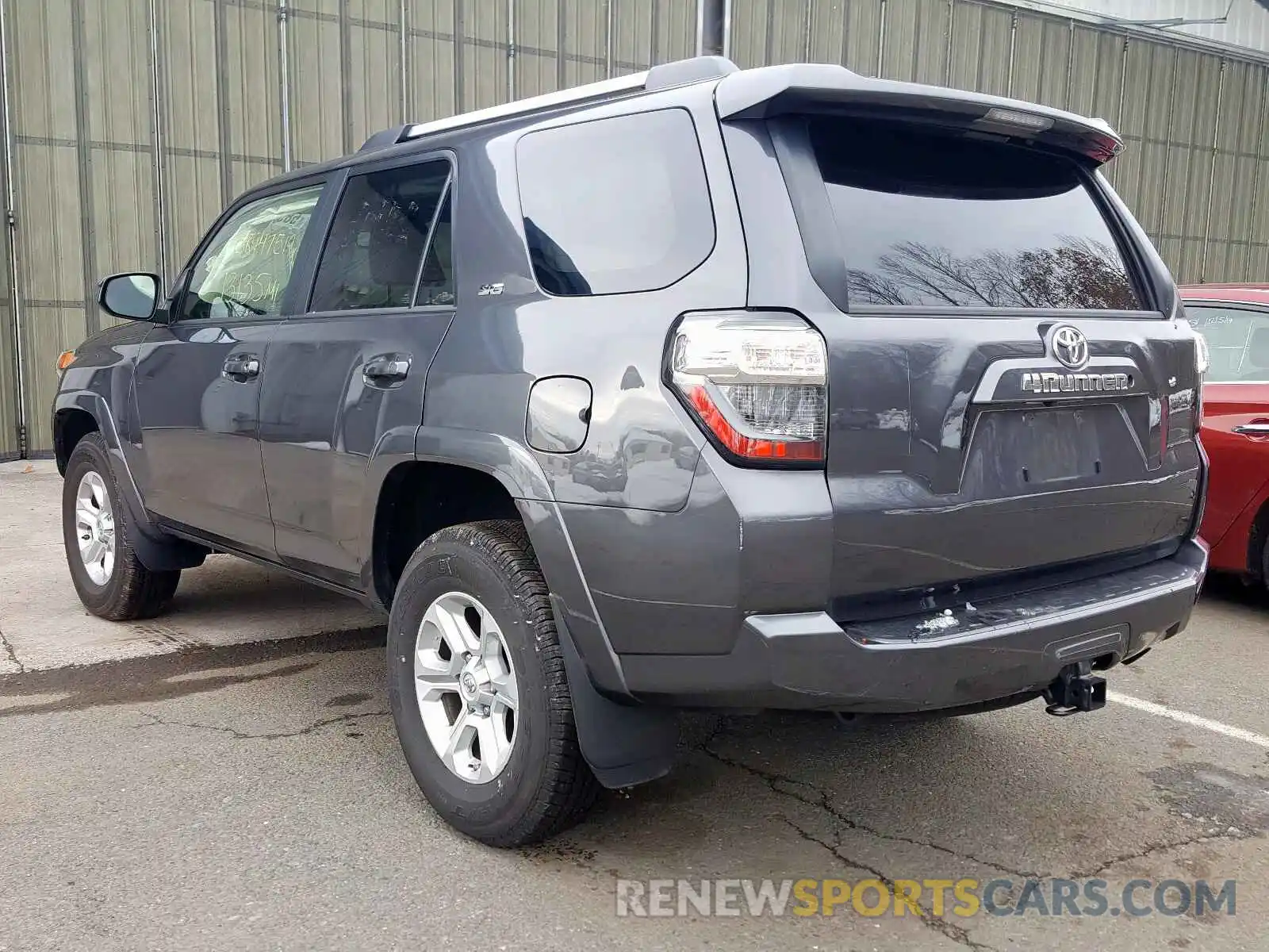 3 Photograph of a damaged car JTEBU5JR9K5672471 TOYOTA 4RUNNER SR 2019