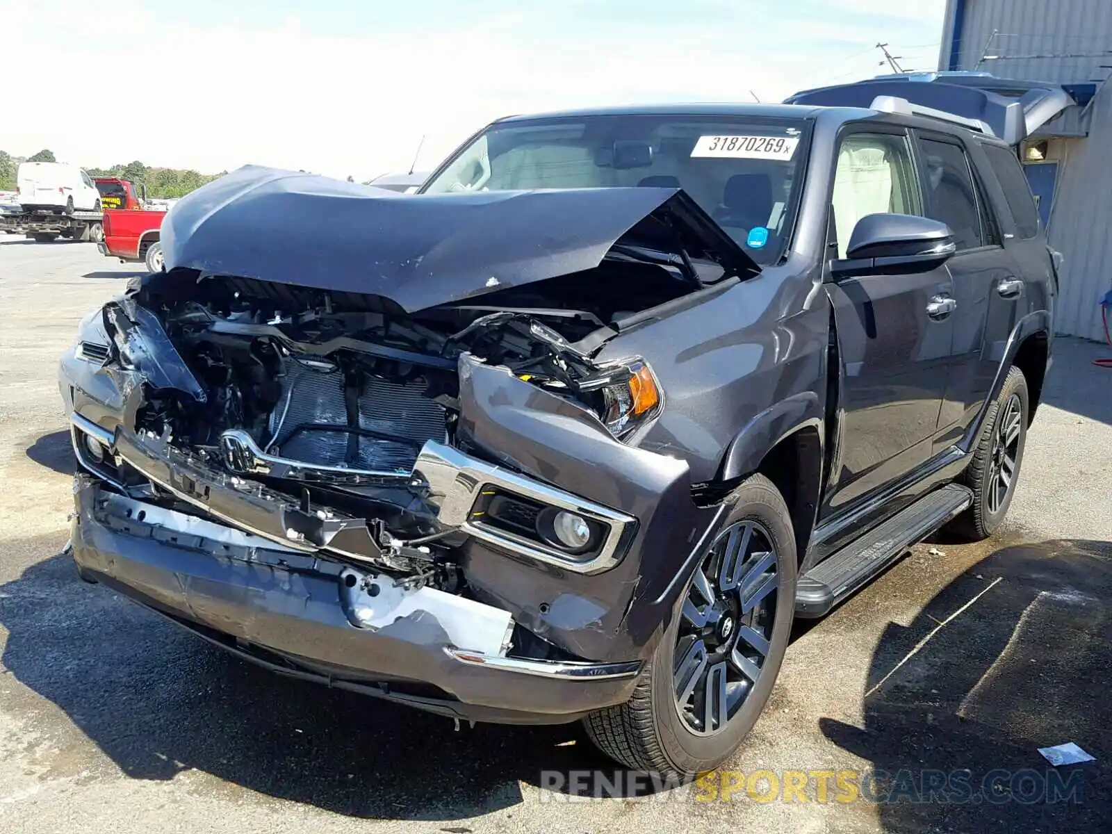 2 Фотография поврежденного автомобиля JTEBU5JRXK5614546 TOYOTA 4RUNNER SR 2019