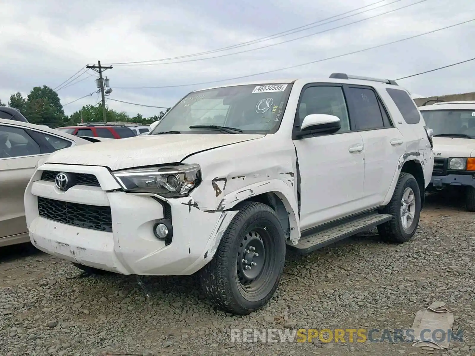 2 Фотография поврежденного автомобиля JTEBU5JRXK5630133 TOYOTA 4RUNNER SR 2019