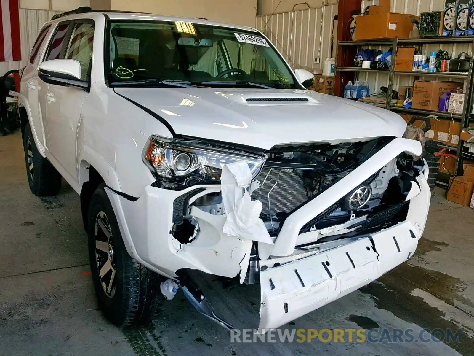 1 Photograph of a damaged car JTEBU5JRXK5644470 TOYOTA 4RUNNER SR 2019