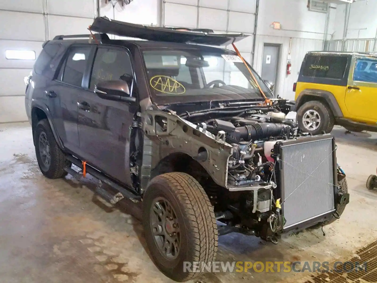 1 Photograph of a damaged car JTEBU5JRXK5646316 TOYOTA 4RUNNER SR 2019