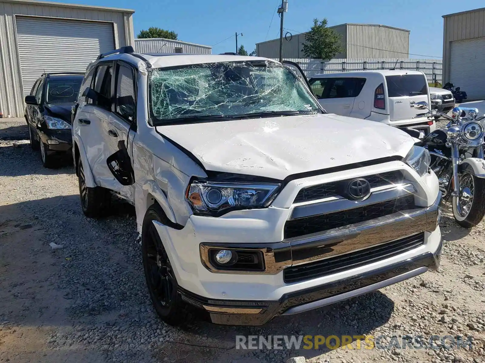 1 Photograph of a damaged car JTEZU5JR0K5210380 TOYOTA 4RUNNER SR 2019