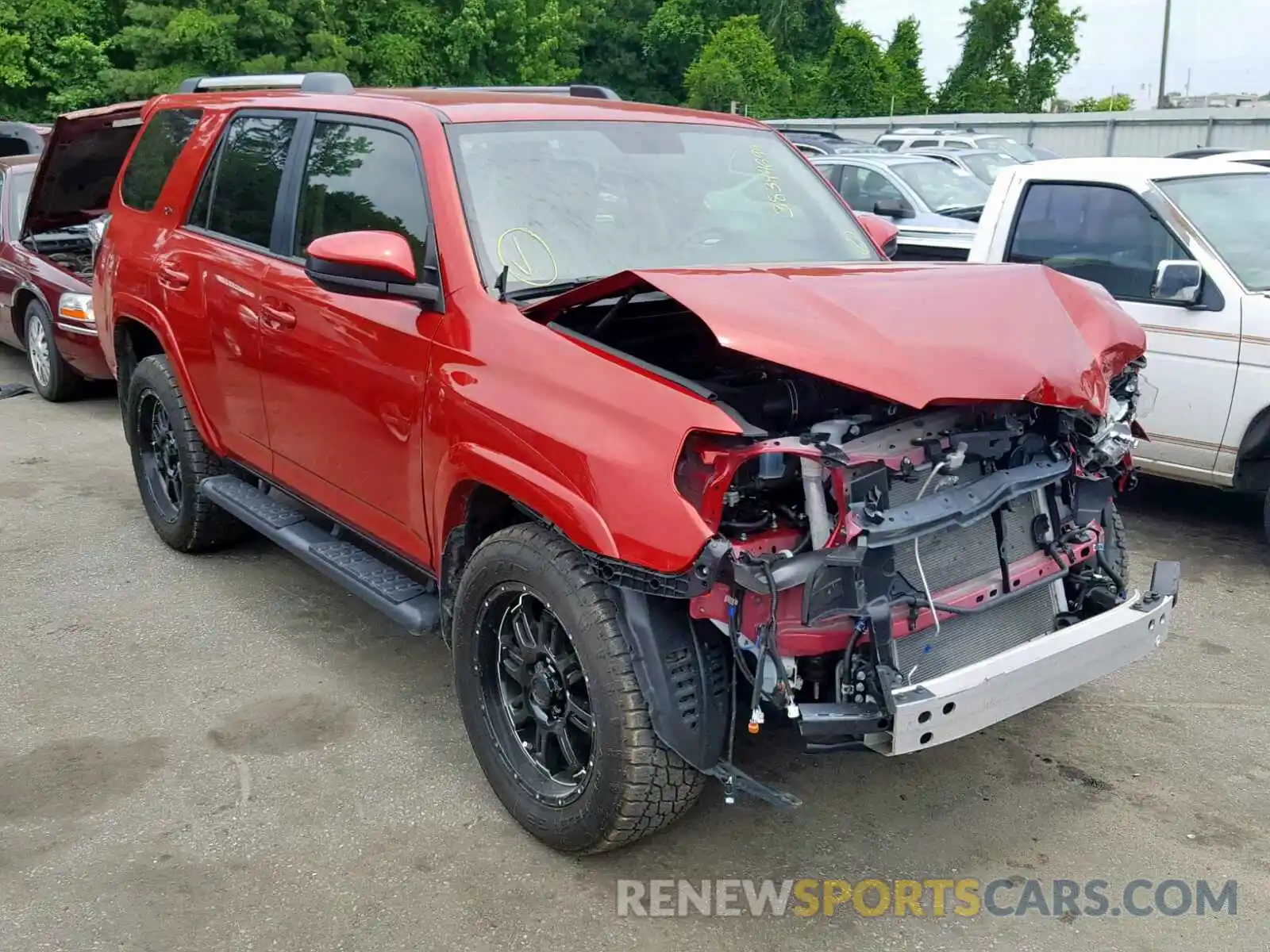 1 Photograph of a damaged car JTEZU5JR1K5192729 TOYOTA 4RUNNER SR 2019