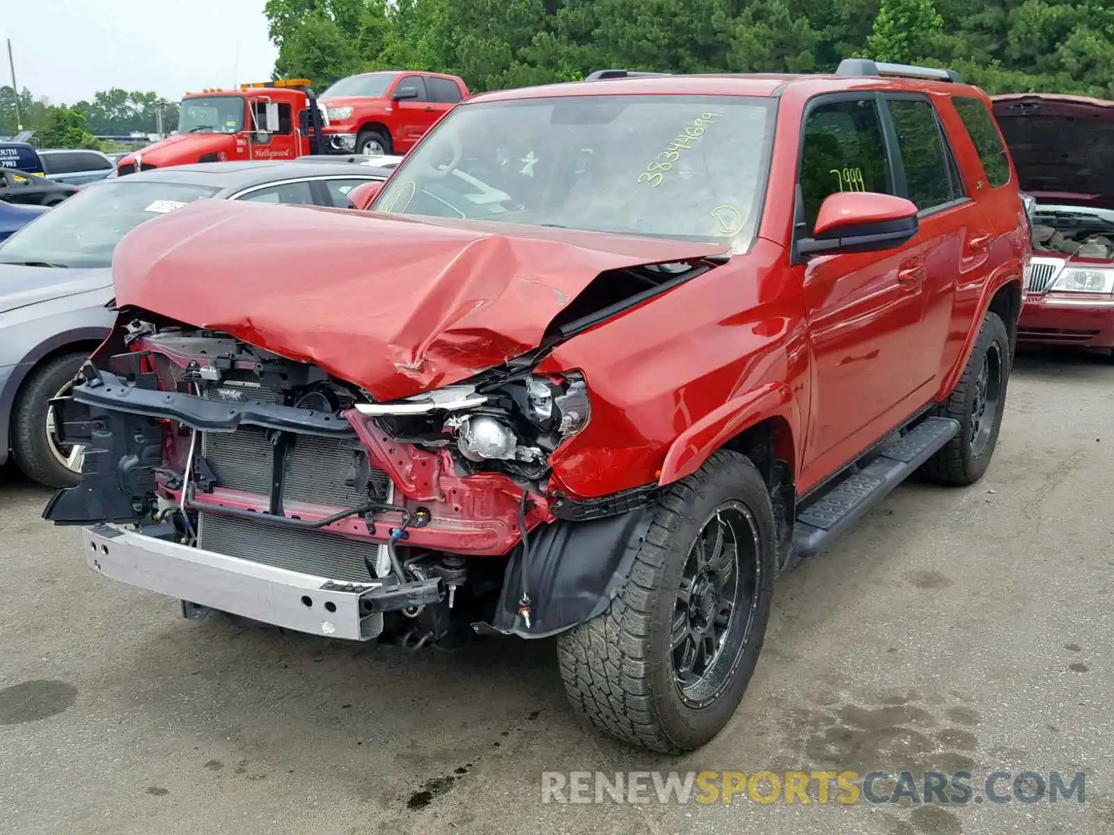 2 Photograph of a damaged car JTEZU5JR1K5192729 TOYOTA 4RUNNER SR 2019