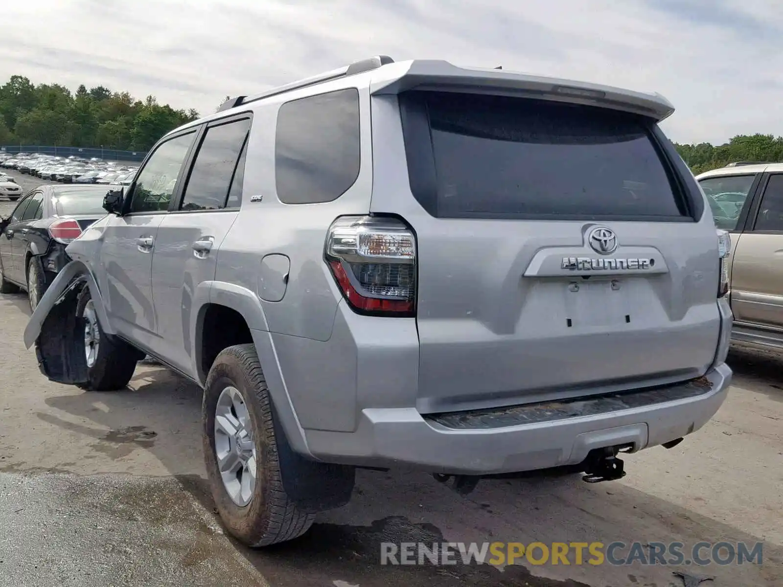 3 Photograph of a damaged car JTEZU5JR2K5192223 TOYOTA 4RUNNER SR 2019