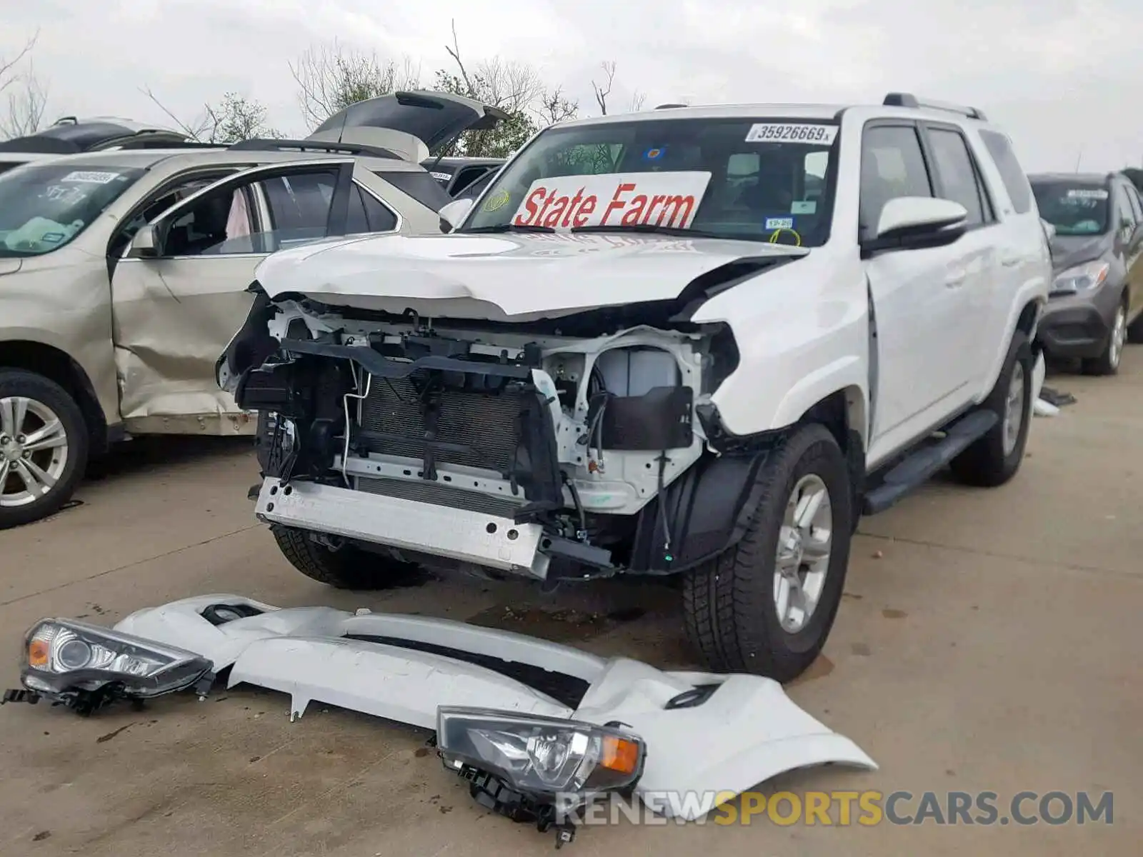 2 Photograph of a damaged car JTEZU5JR2K5195672 TOYOTA 4RUNNER SR 2019