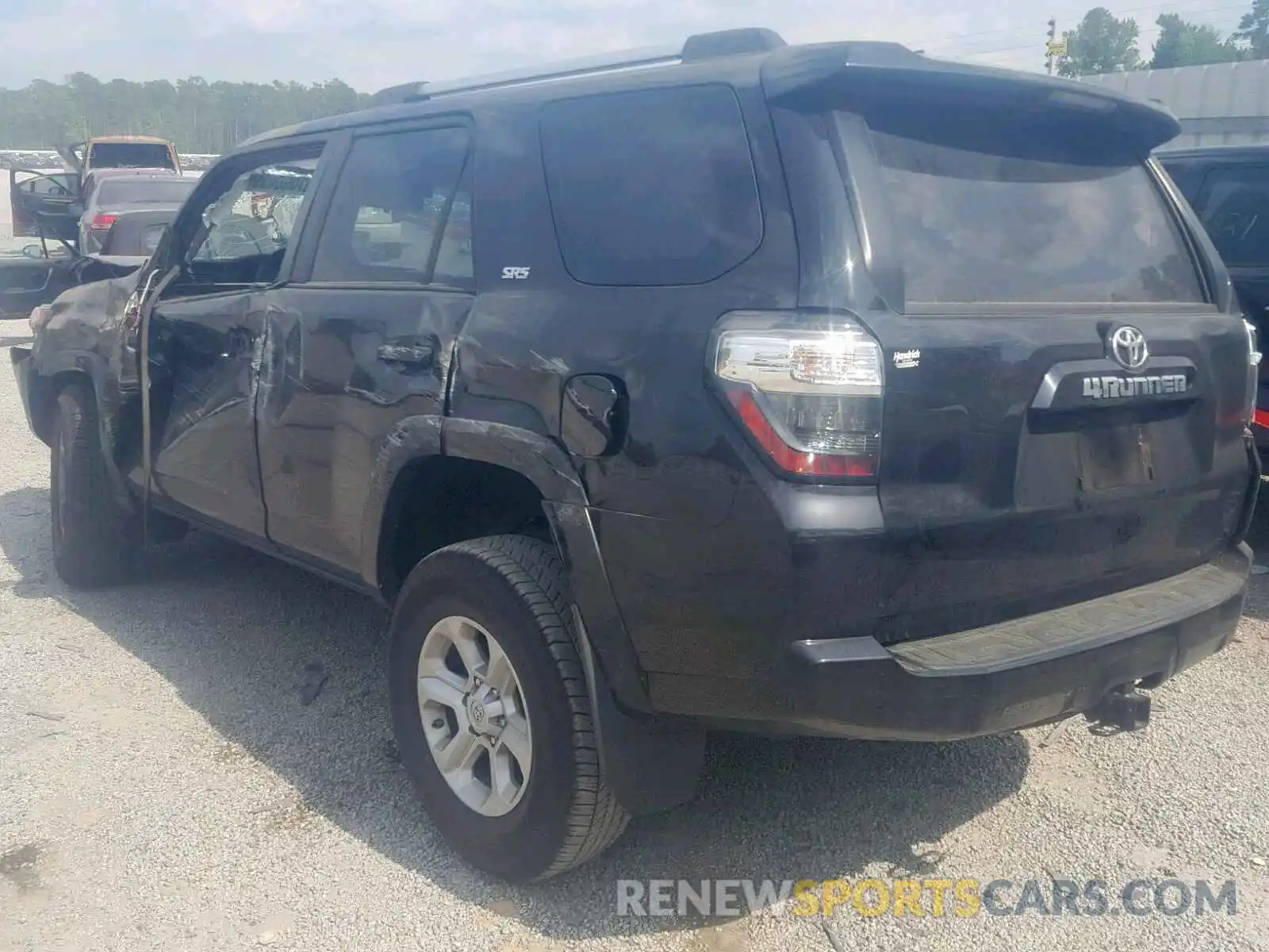 3 Photograph of a damaged car JTEZU5JR2K5196661 TOYOTA 4RUNNER SR 2019