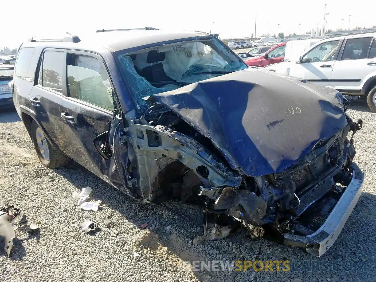 1 Photograph of a damaged car JTEZU5JR6K5197599 TOYOTA 4RUNNER SR 2019