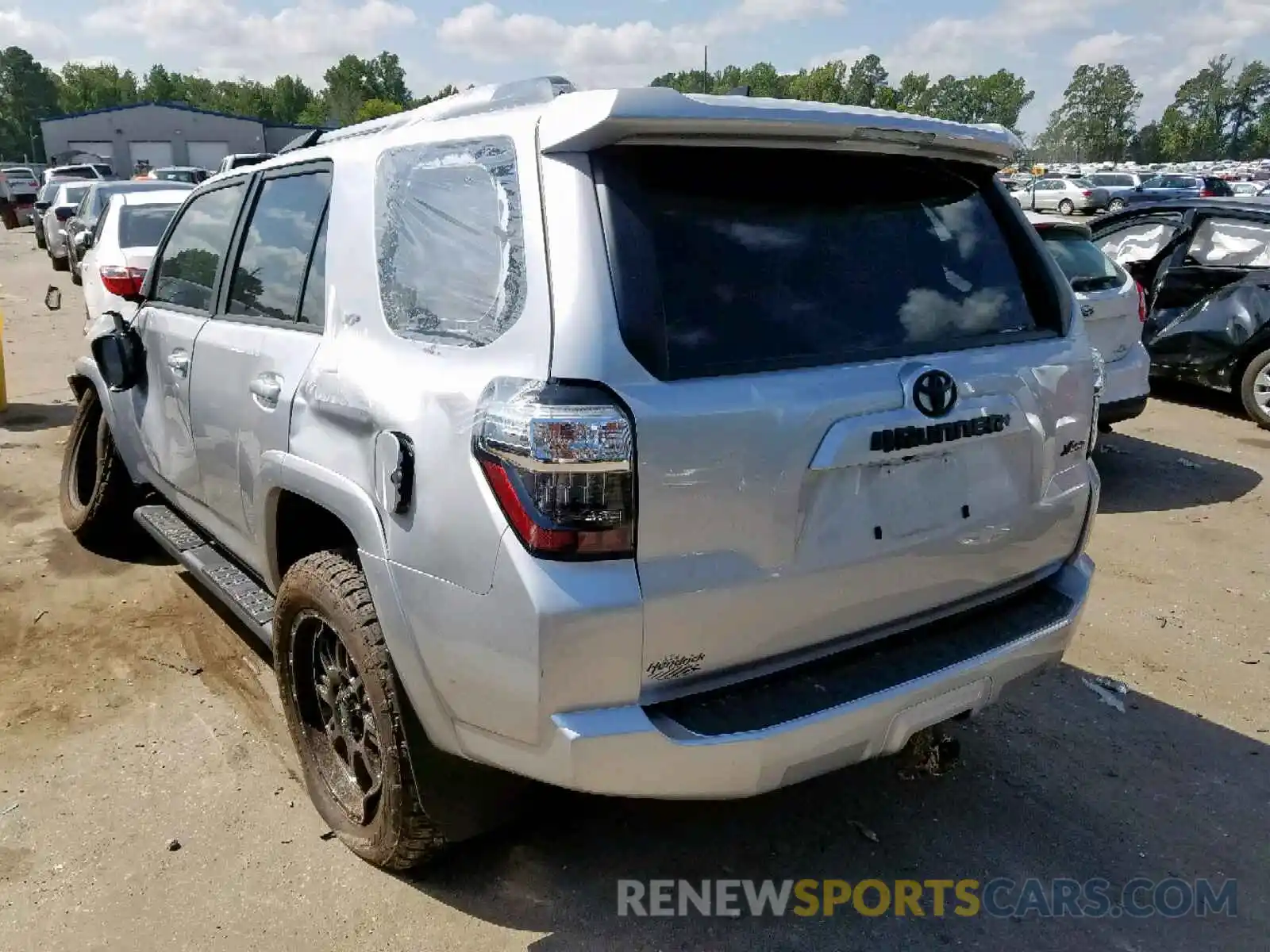 3 Photograph of a damaged car JTEZU5JR8K5202494 TOYOTA 4RUNNER SR 2019