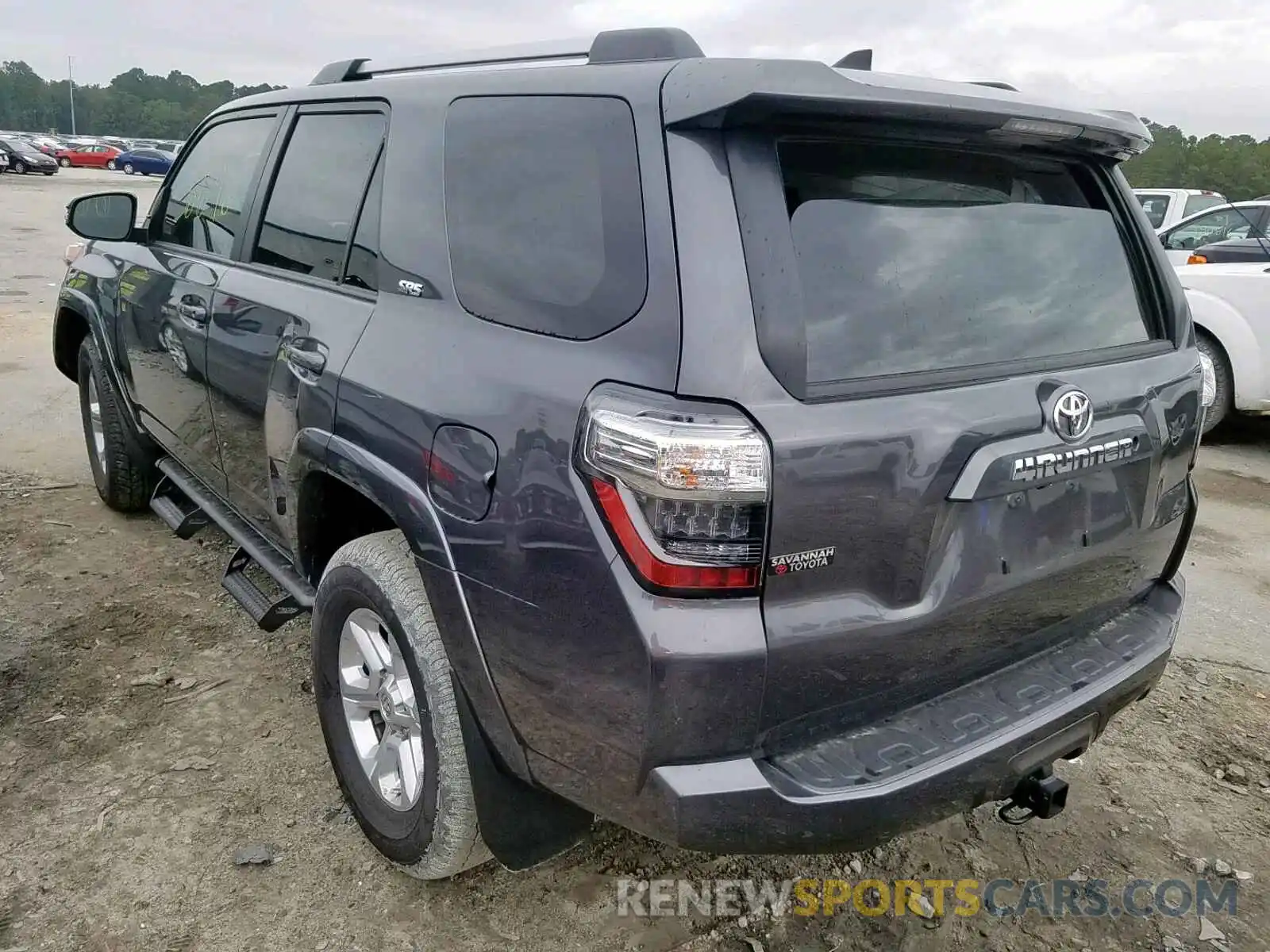 3 Фотография поврежденного автомобиля JTEZU5JRXK5204747 TOYOTA 4RUNNER SR 2019