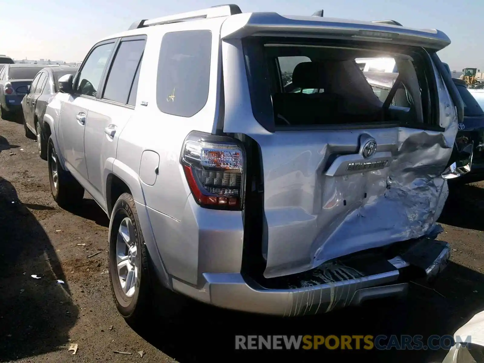 3 Photograph of a damaged car JTEZU5JRXK5204957 TOYOTA 4RUNNER SR 2019