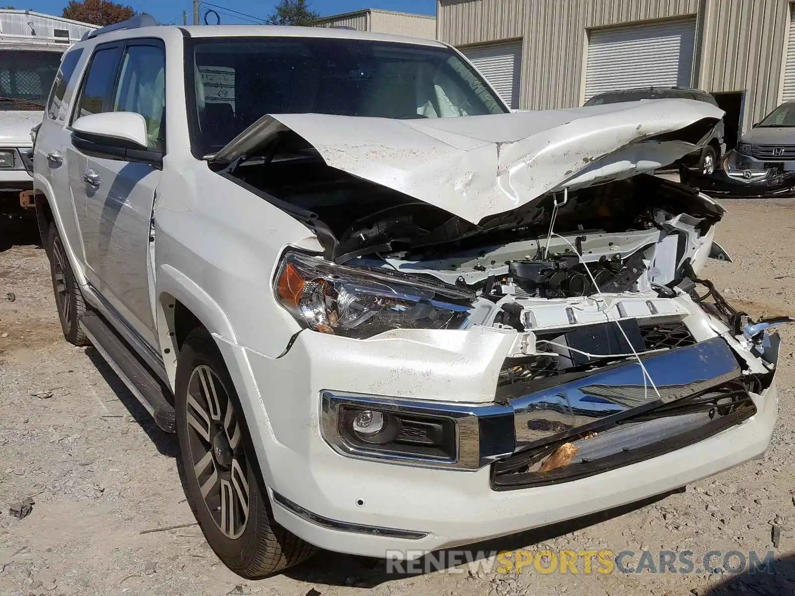 1 Photograph of a damaged car JTEZU5JR0L5213765 TOYOTA 4RUNNER SR 2020