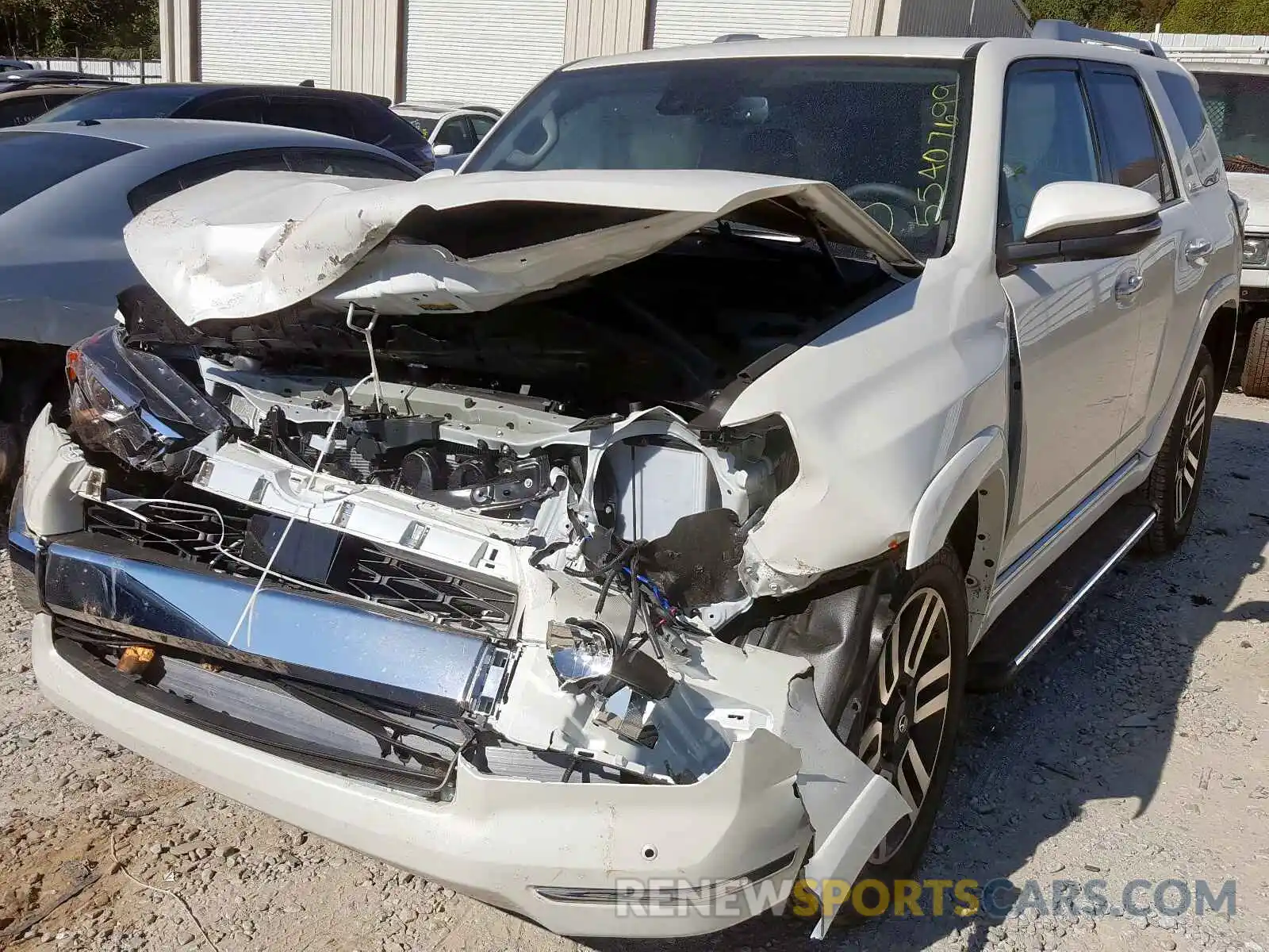 2 Photograph of a damaged car JTEZU5JR0L5213765 TOYOTA 4RUNNER SR 2020