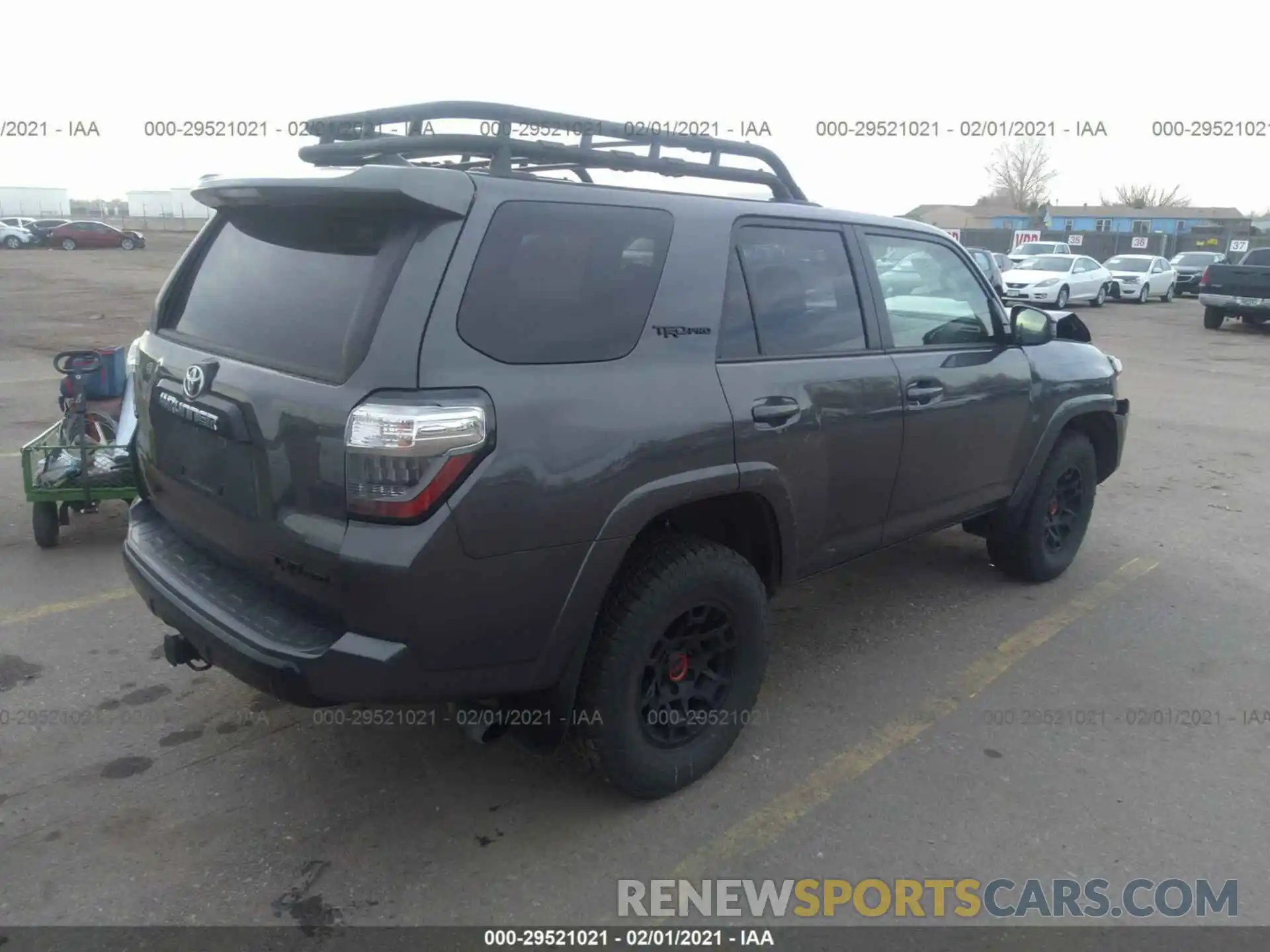 4 Фотография поврежденного автомобиля 00000000000112233 TOYOTA 4RUNNER TRD PRO 2021