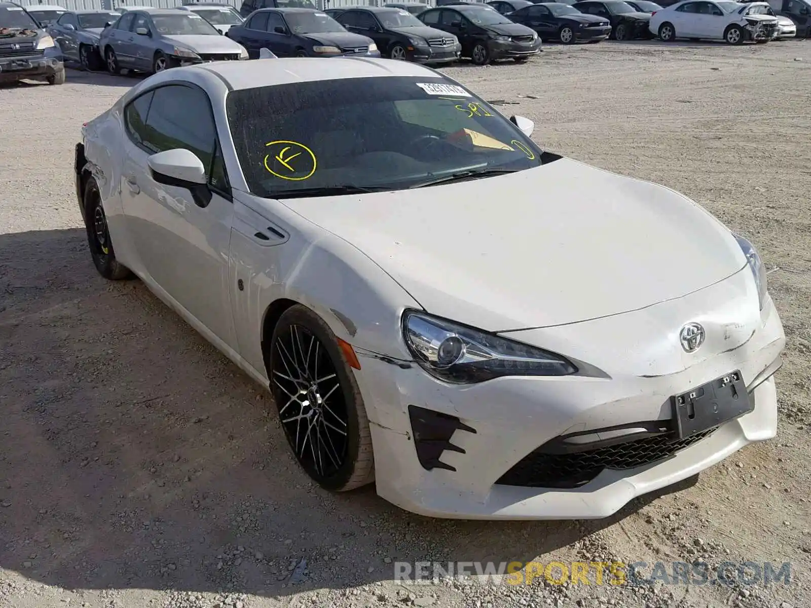 1 Photograph of a damaged car JF1ZNAA10K8701041 TOYOTA 86 2019