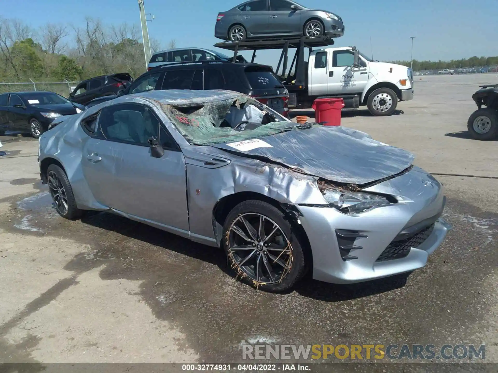 1 Photograph of a damaged car JF1ZNAA10K8702495 TOYOTA 86 2019