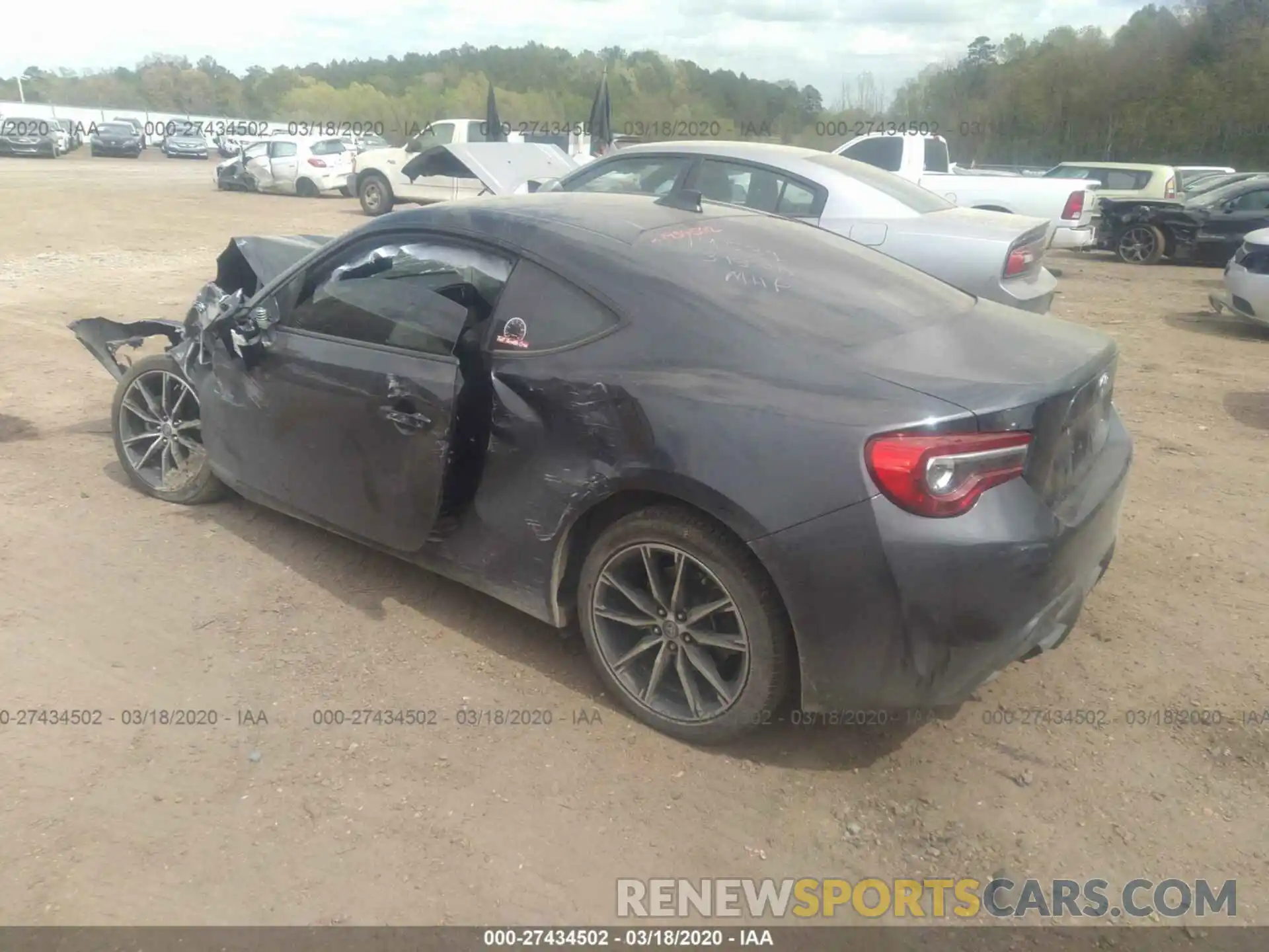 3 Photograph of a damaged car JF1ZNAA10K9703267 TOYOTA 86 2019