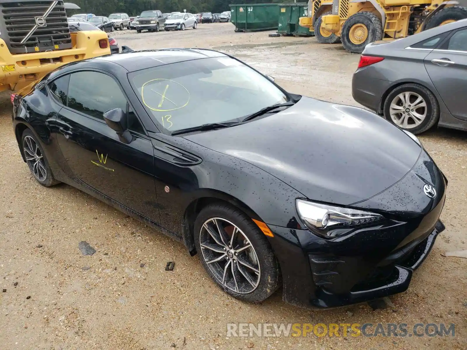 1 Photograph of a damaged car JF1ZNAA11K8701260 TOYOTA 86 2019