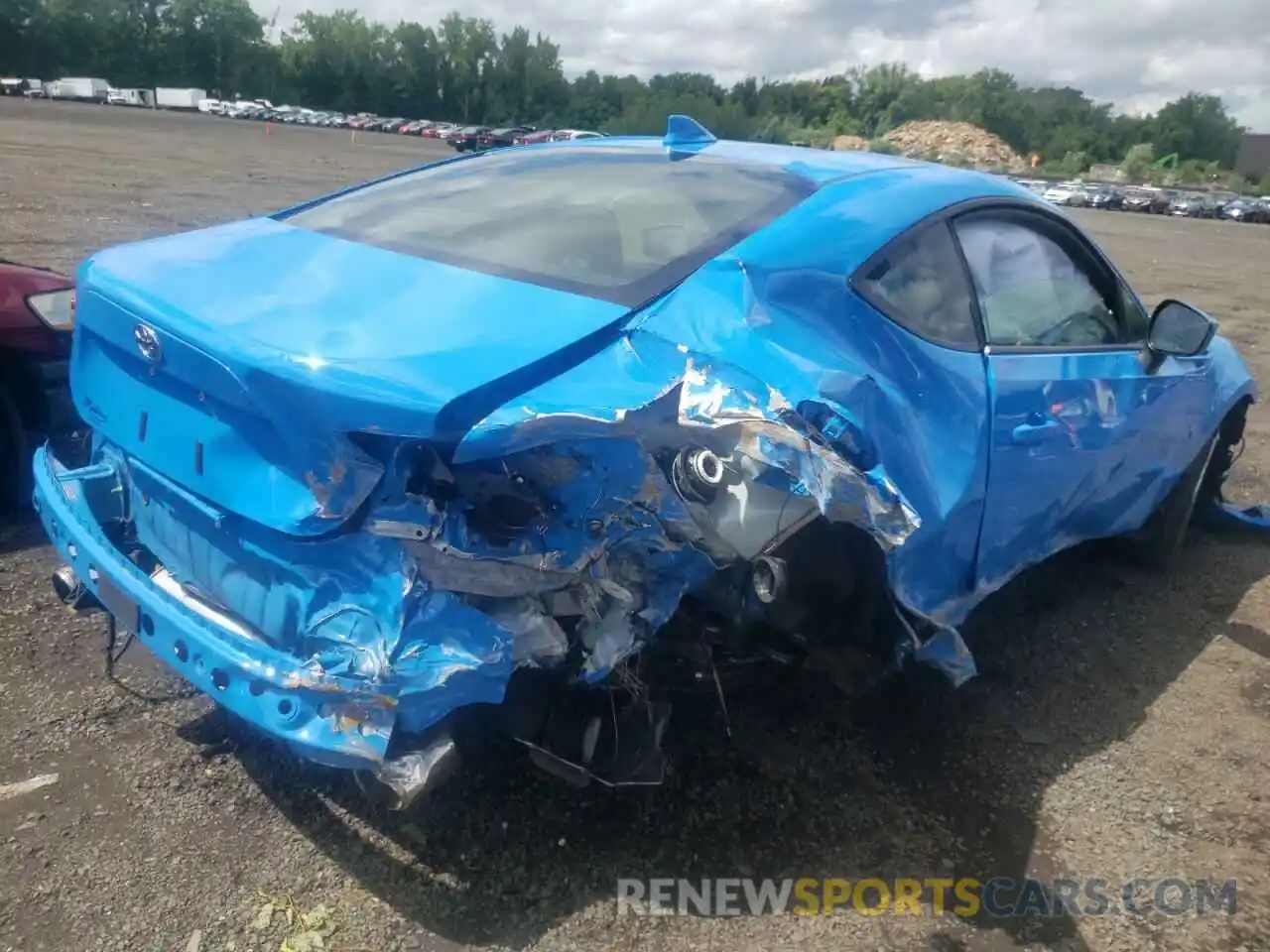 4 Photograph of a damaged car JF1ZNAA12K9703965 TOYOTA 86 2019