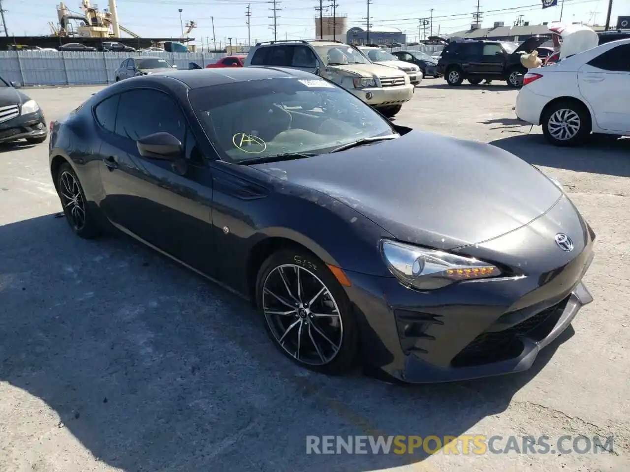 1 Photograph of a damaged car JF1ZNAA13K8700014 TOYOTA 86 2019