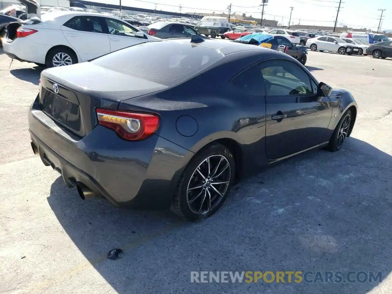 4 Photograph of a damaged car JF1ZNAA13K8700014 TOYOTA 86 2019