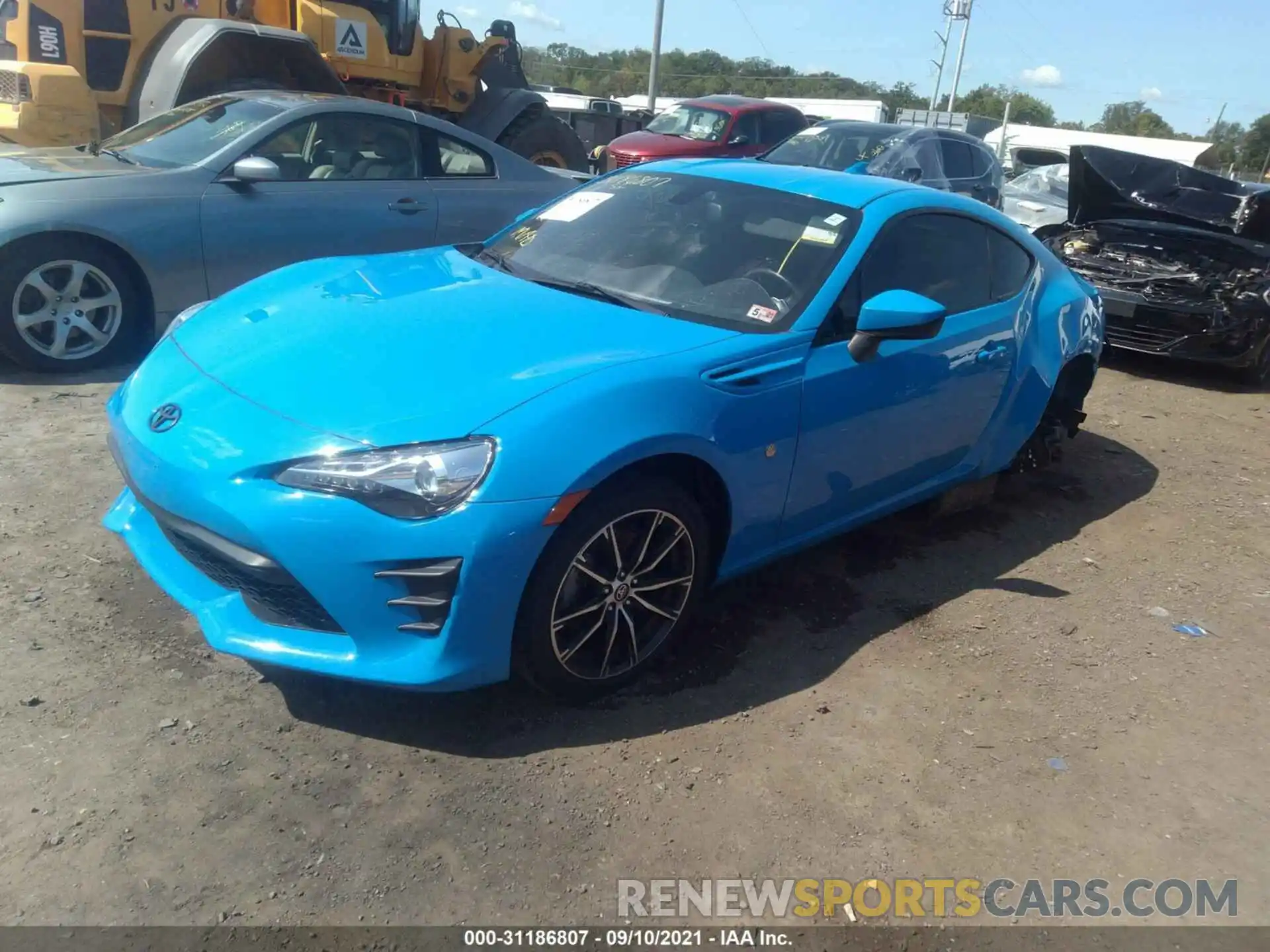 2 Фотография поврежденного автомобиля JF1ZNAA13K8703088 TOYOTA 86 2019