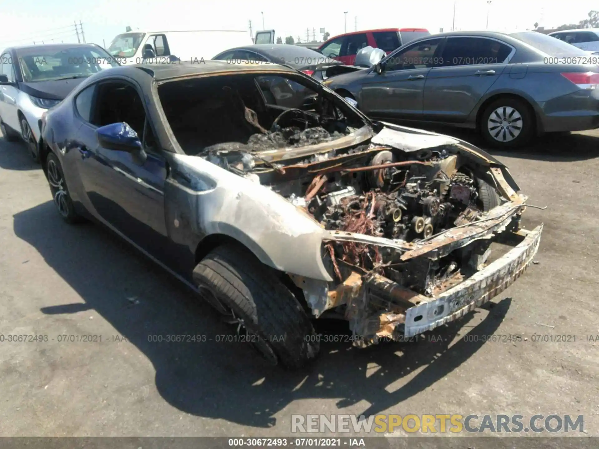 1 Фотография поврежденного автомобиля JF1ZNAA14K8700300 TOYOTA 86 2019