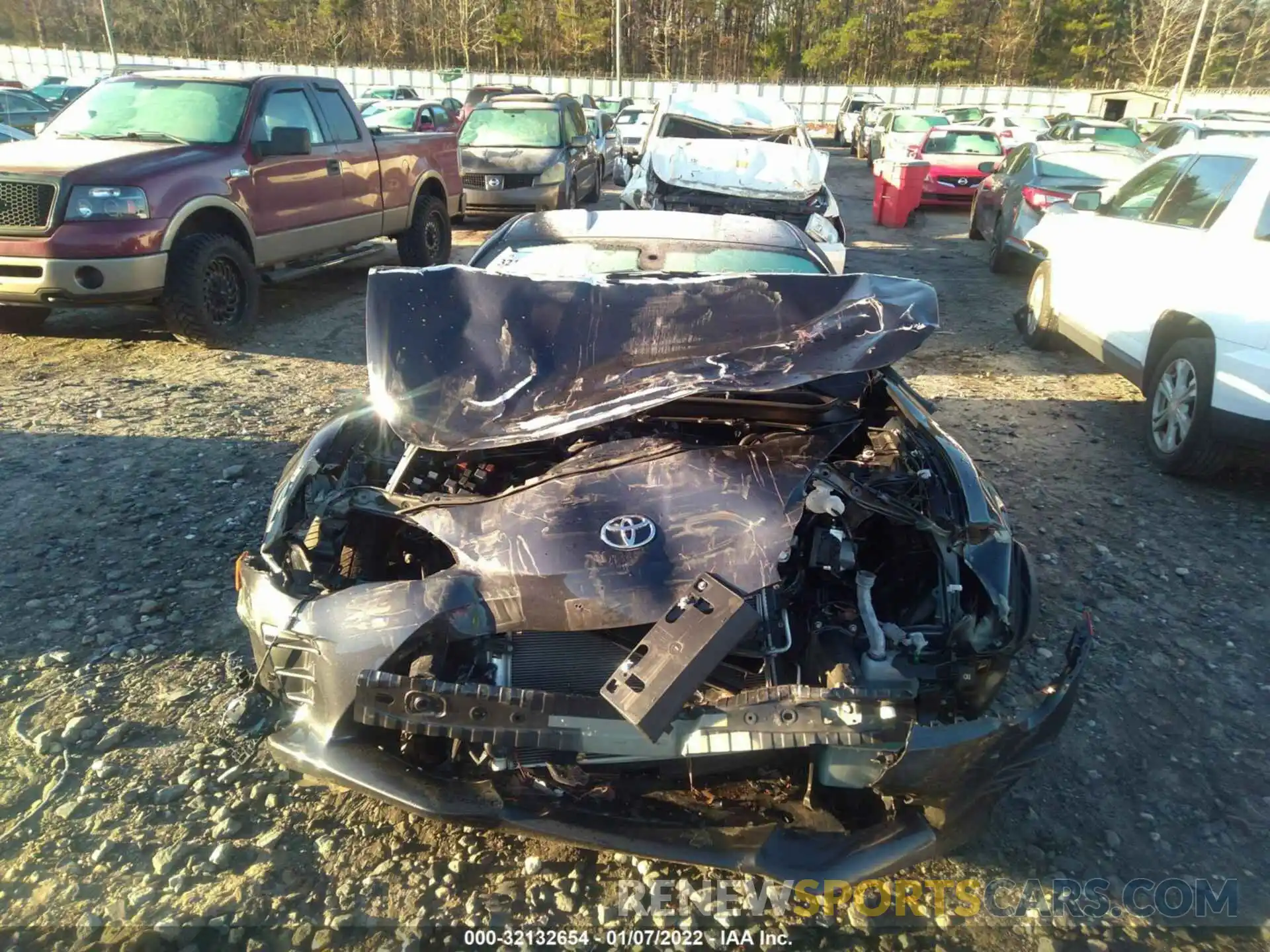 6 Фотография поврежденного автомобиля JF1ZNAA14K8700376 TOYOTA 86 2019