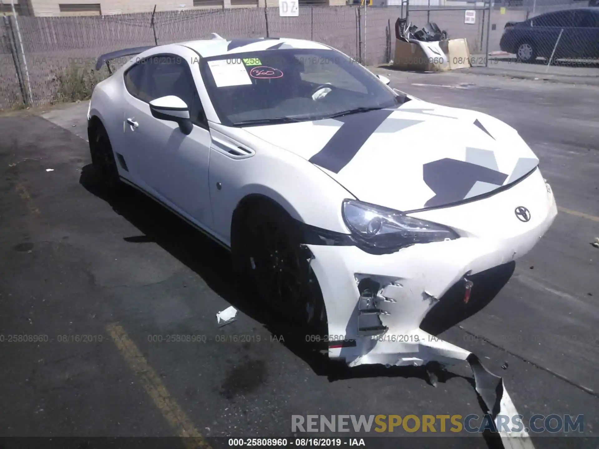 1 Photograph of a damaged car JF1ZNAA14K8701169 TOYOTA 86 2019