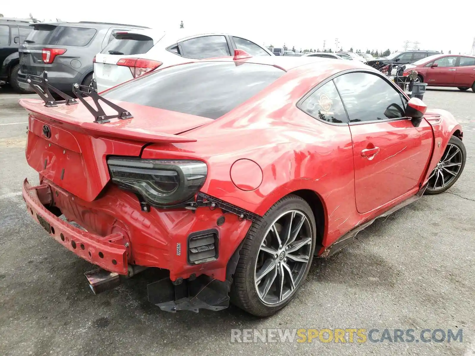 4 Photograph of a damaged car JF1ZNAA17K8700050 TOYOTA 86 2019