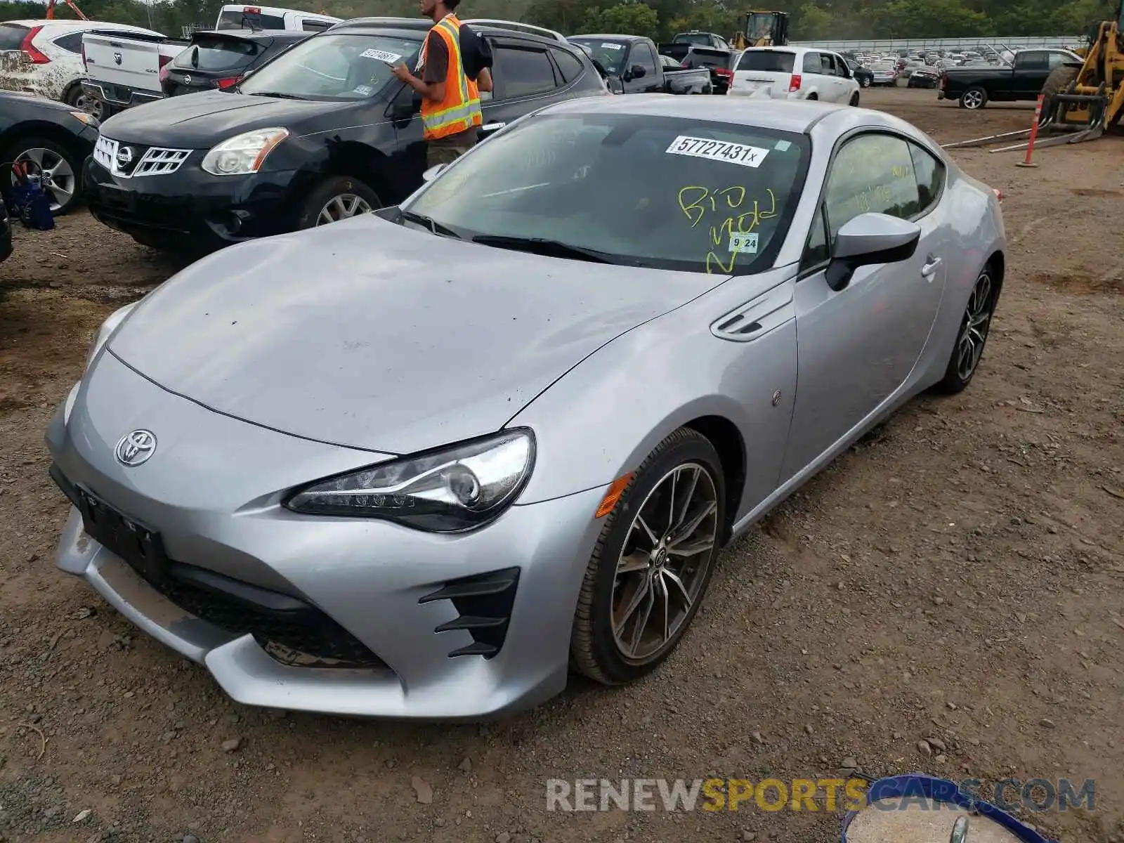 2 Photograph of a damaged car JF1ZNAA17K8704065 TOYOTA 86 2019