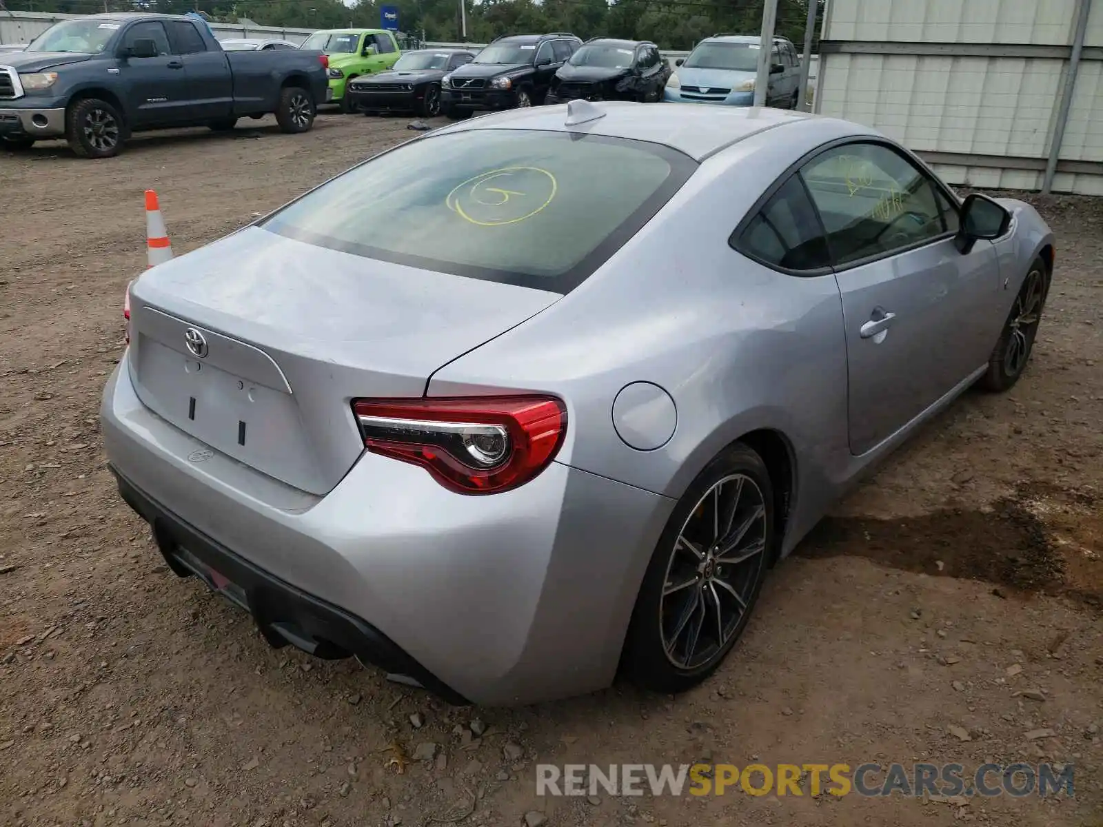 4 Фотография поврежденного автомобиля JF1ZNAA17K8704065 TOYOTA 86 2019