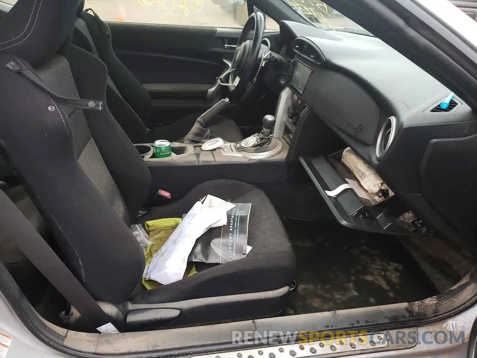 5 Photograph of a damaged car JF1ZNAA17K8704065 TOYOTA 86 2019