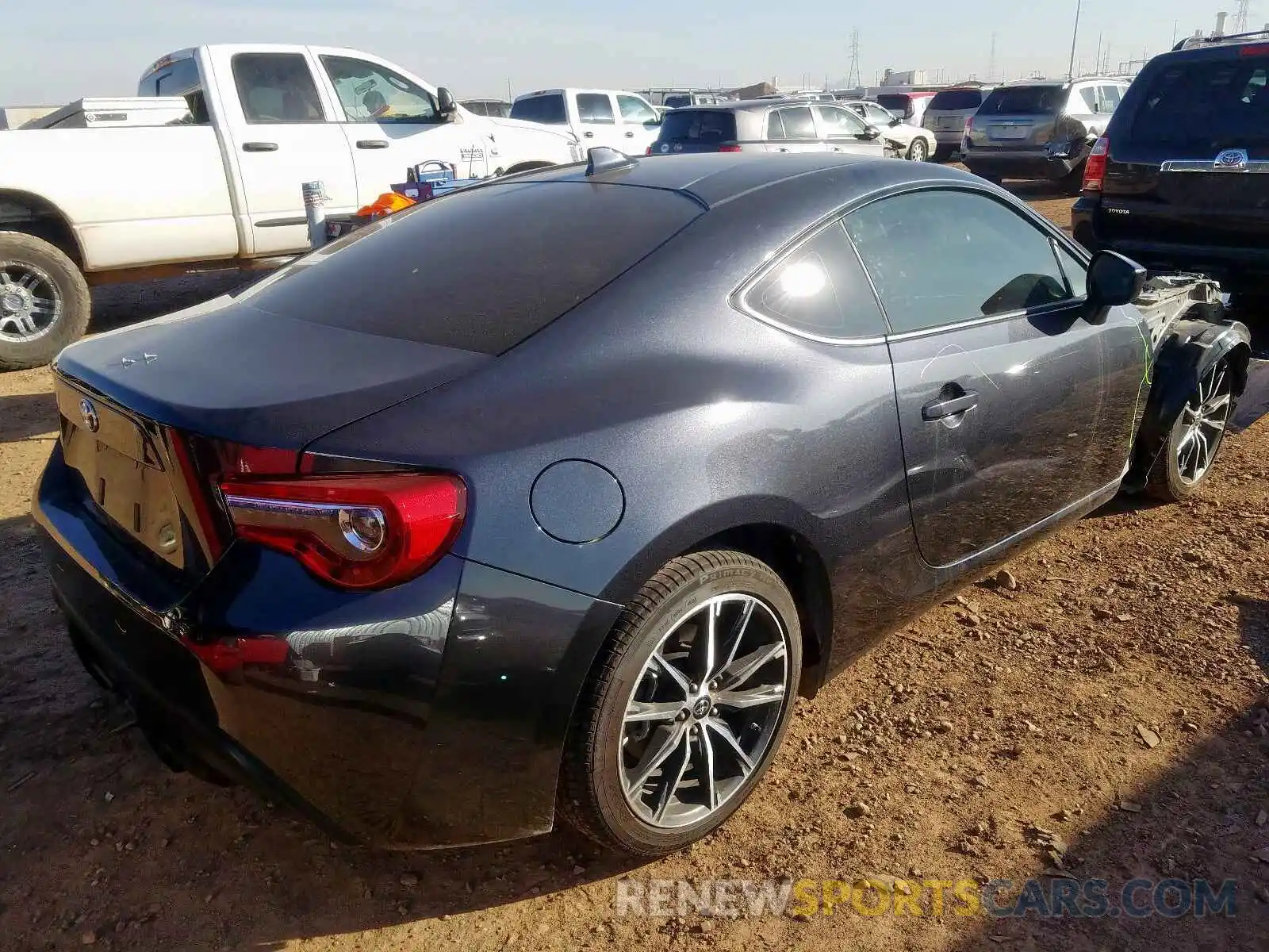 4 Фотография поврежденного автомобиля JF1ZNAA17K9703993 TOYOTA 86 2019