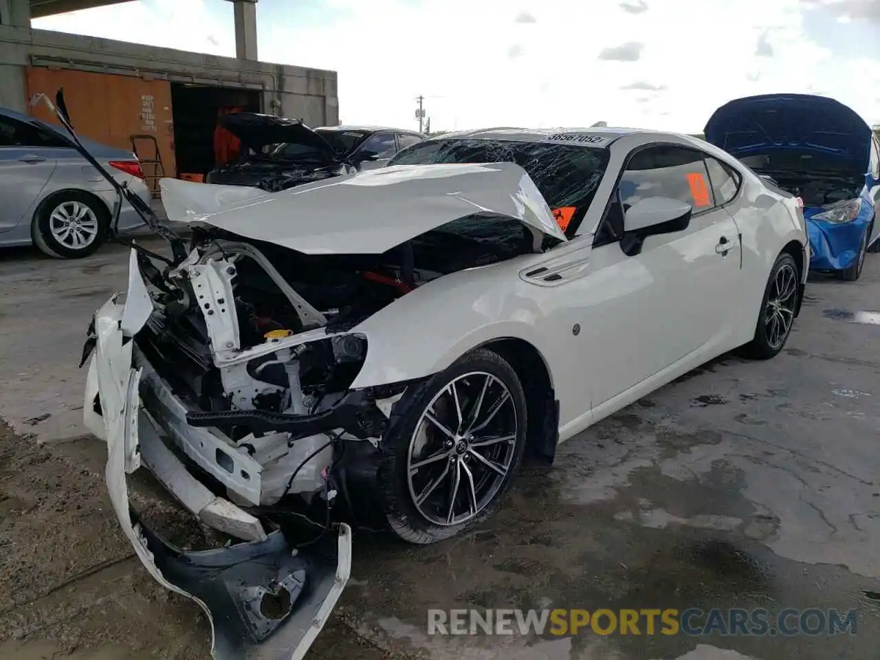 2 Photograph of a damaged car JF1ZNAA18K8700350 TOYOTA 86 2019