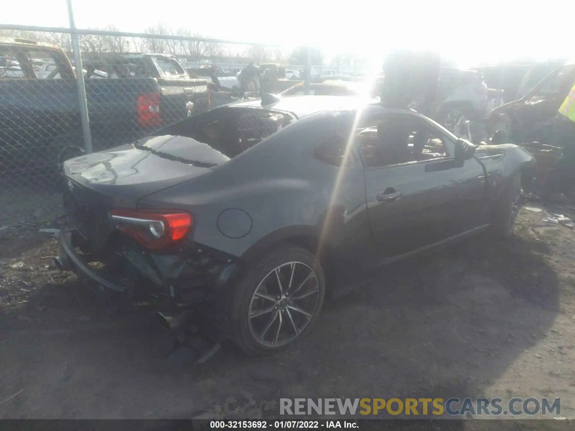 4 Фотография поврежденного автомобиля JF1ZNAA18K8700512 TOYOTA 86 2019