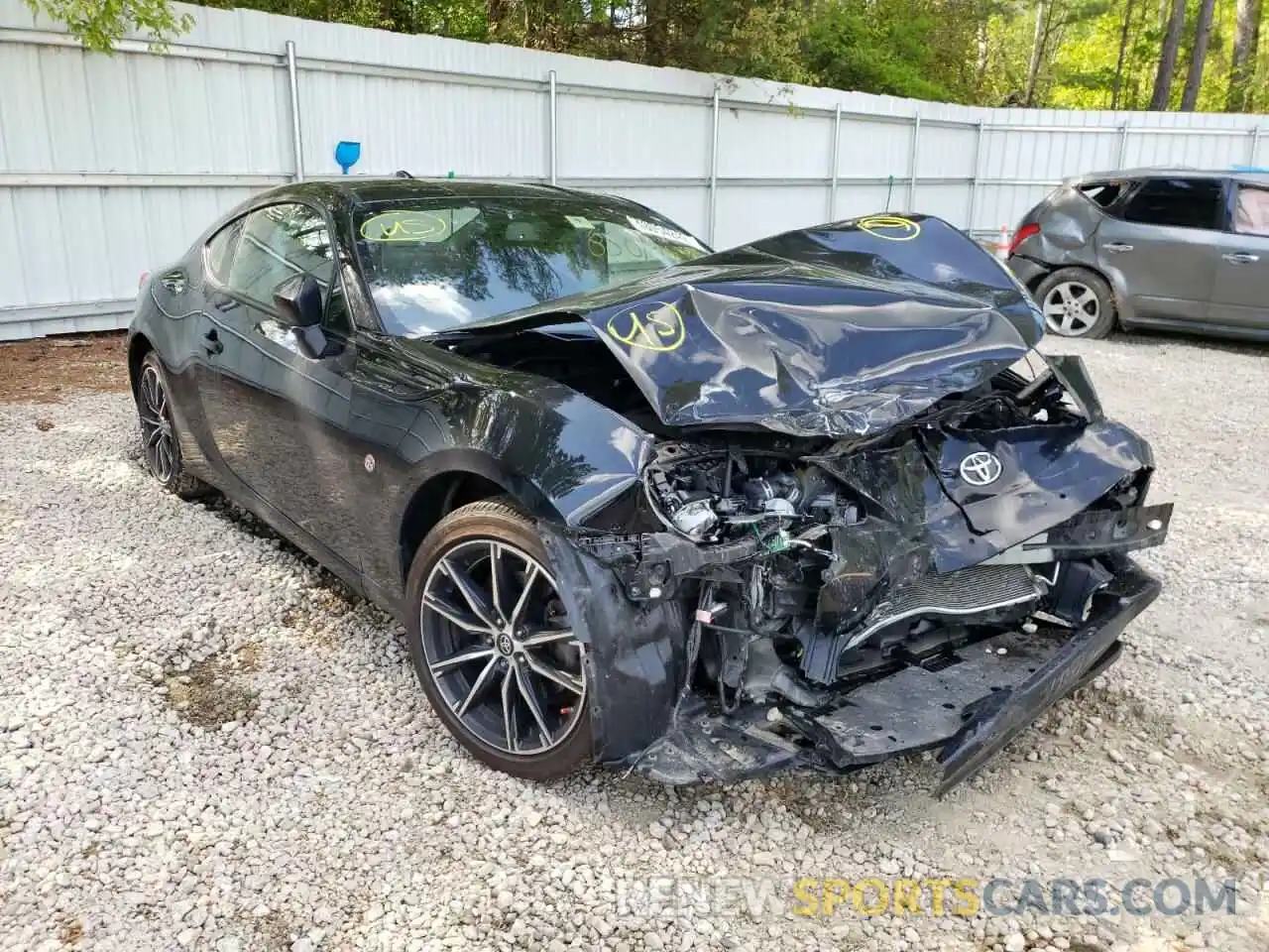 1 Photograph of a damaged car JF1ZNAA19K9703753 TOYOTA 86 2019