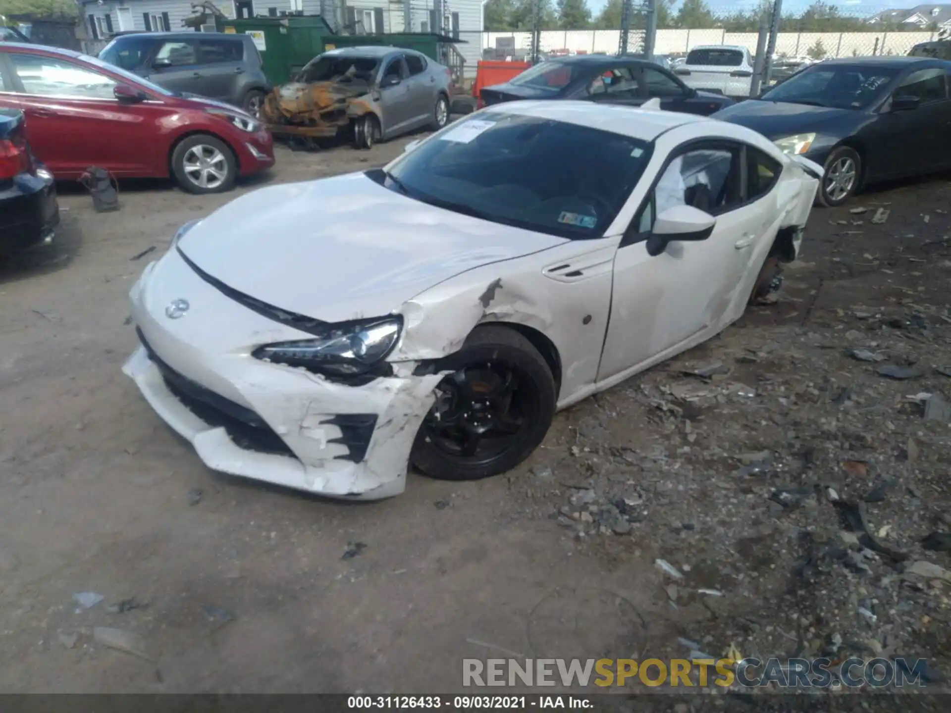 2 Фотография поврежденного автомобиля JF1ZNAA1XK8700365 TOYOTA 86 2019