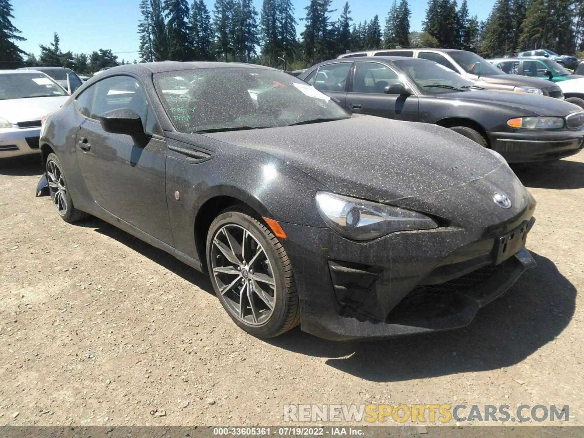 1 Photograph of a damaged car JF1ZNAA1XK8700415 TOYOTA 86 2019